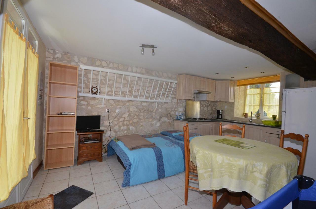 Gite En Berry Moulins-sur-Céphons Dış mekan fotoğraf